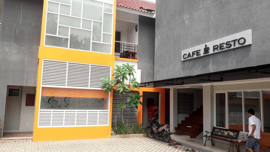 Melody Guest House ชิเลกอน ภายนอก รูปภาพ